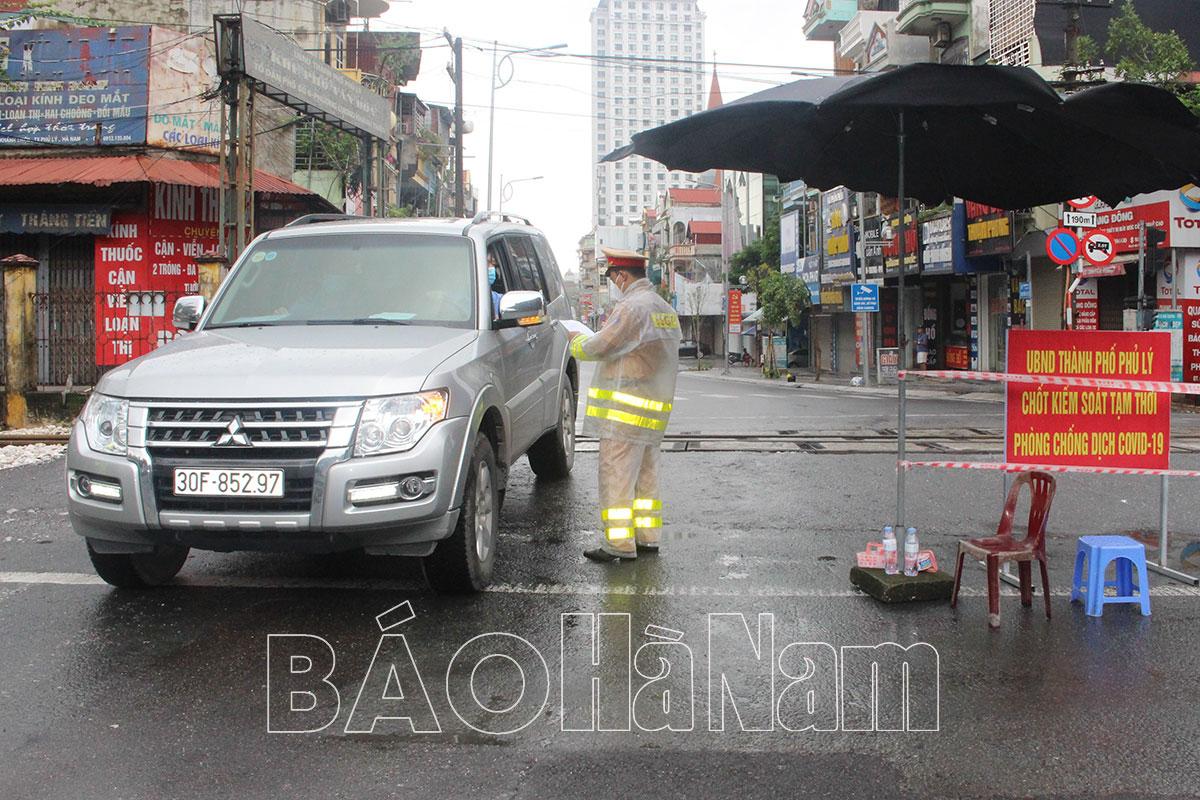 Xử phạt 17 trường hợp vi phạm Chỉ thị 16