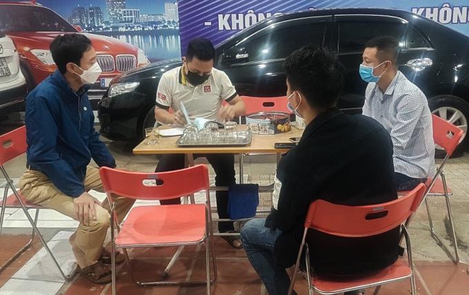 Cách kiểm tra tình trạng pháp lý khi mua xe cũ