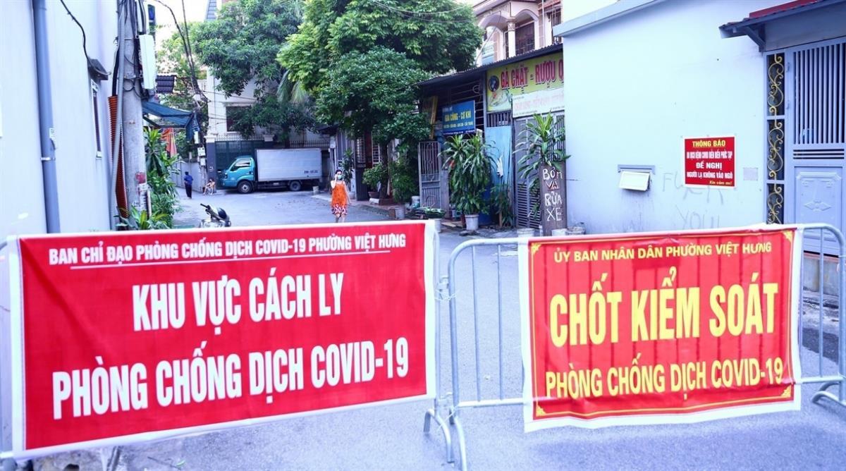Nhà chung vách có lây COVID-19 không?