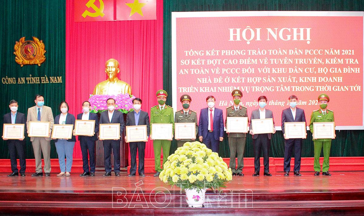 Công an tỉnh tổng kết phong trào toàn dân phòng cháy chữa cháy năm 2021