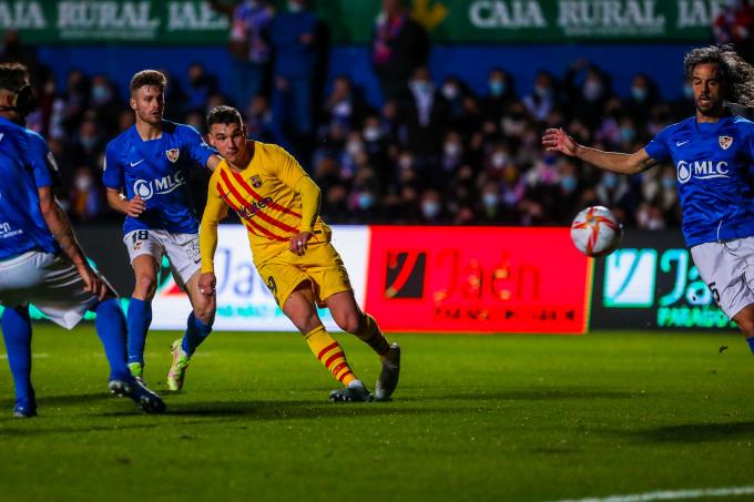 Barca thắng ngược trong sáu phút