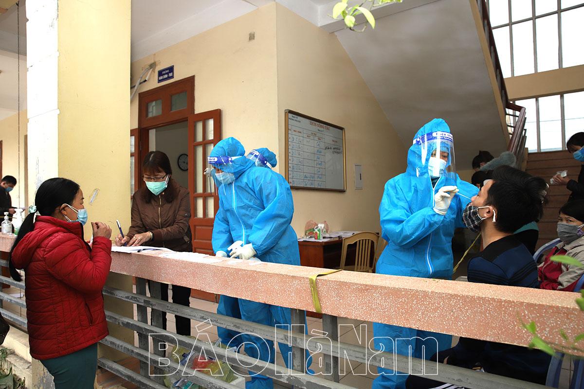 Hà Nam: Số ca mắc Covid-19 giảm về dưới 2.000 ca/ngày