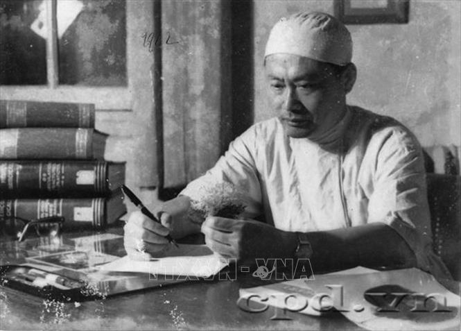 Kỷ niệm 110 năm Ngày sinh Giáo sư Tôn Thất Tùng (10/5/1912-10/5/2022): Người làm rạng danh nền y học Việt Nam