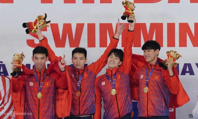 Việt Nam vượt mốc 100 HC vàng ngày 17/5