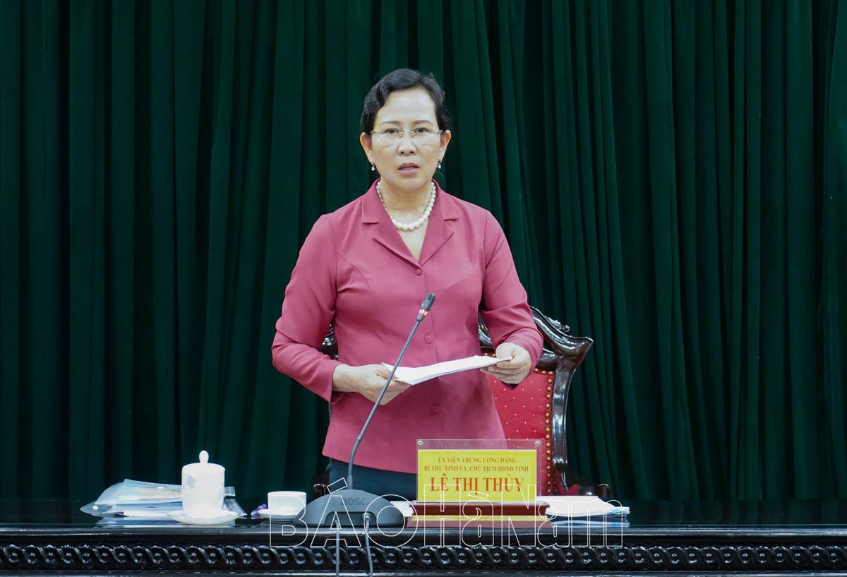 Thường trực Tỉnh ủy nghe Ban Cán sự Đảng UBND tỉnh báo cáo các nội dung trình Kỳ họp HĐND tỉnh và đại diện các Đảng ủy trực thuộc báo cáo chuẩn bị buổi làm việc giữa BTV Tỉnh ủy với các đơn vị