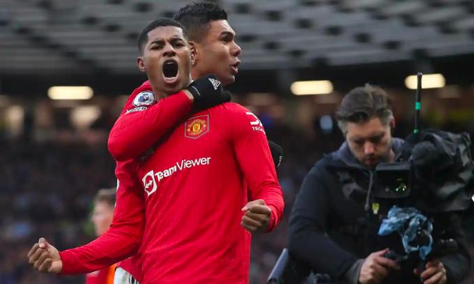 Man Utd thắng ngược Man City