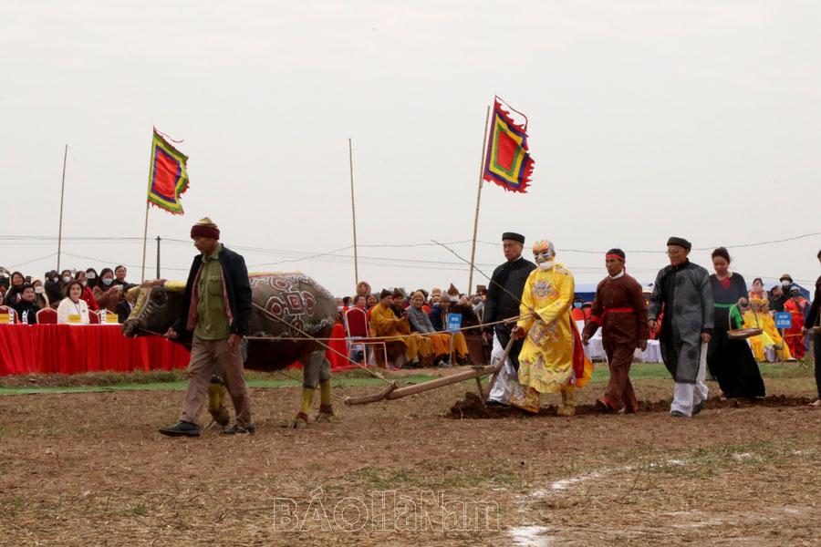 Tưng bừng Lễ hội Tịch điền Đọi Sơn xuân Quý Mão 2023
