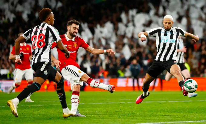 Newcastle - Man Utd: Quyết chiến vì Champions League