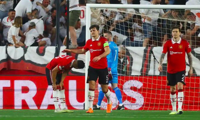 Man Utd bị loại ở tứ kết Europa League
