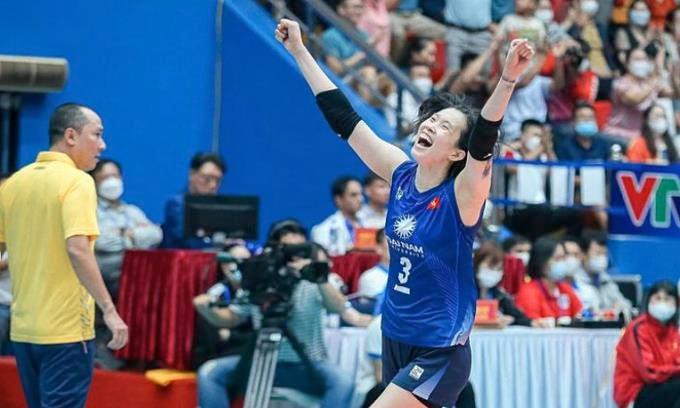 Nữ Việt Nam vô địch bóng chuyền CLB châu Á sau khi bị dẫn 0-2