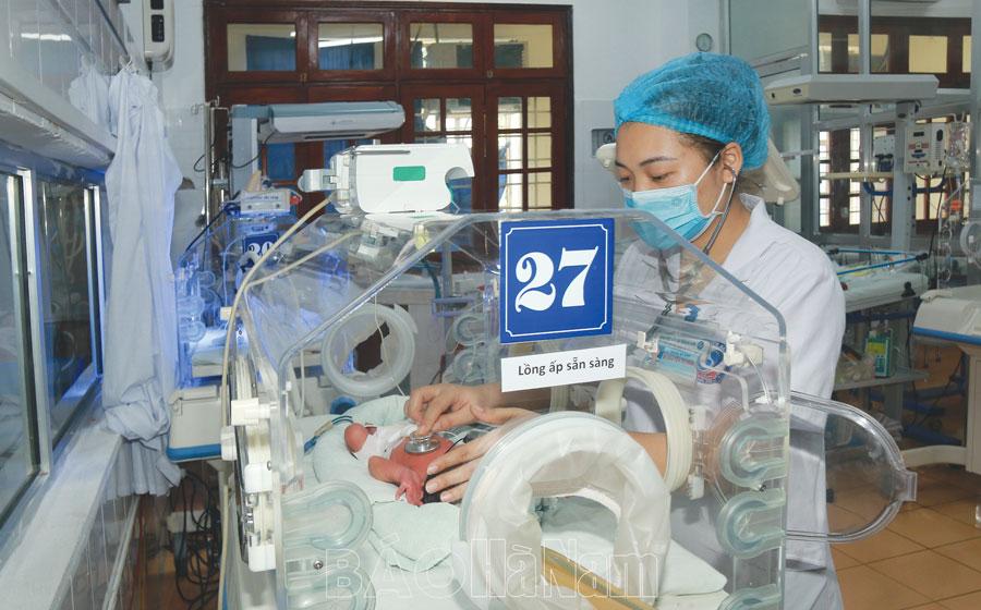 Chú trọng thực hiện sàng lọc trước sinh và sơ sinh