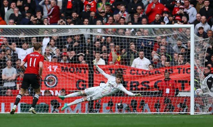 Thắng trên chấm luân lưu, Man Utd vào chung kết Cup FA