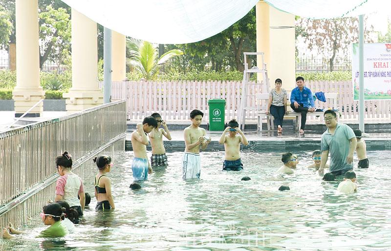 Tăng cường giáo dục kiến thức, kỹ năng phòng, chống đuối nước cho học sinh