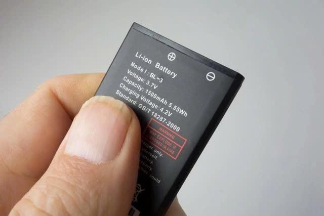 Tuổi thọ pin lithium tăng mạnh nhờ... nước