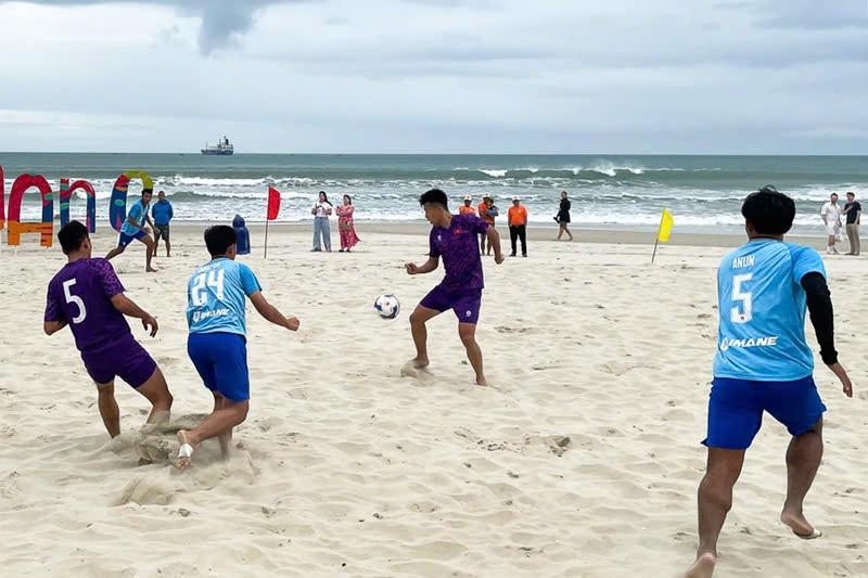 Bóng đá bãi biển Việt Nam có thêm thử nghiệm quan trọng trước giải châu Á