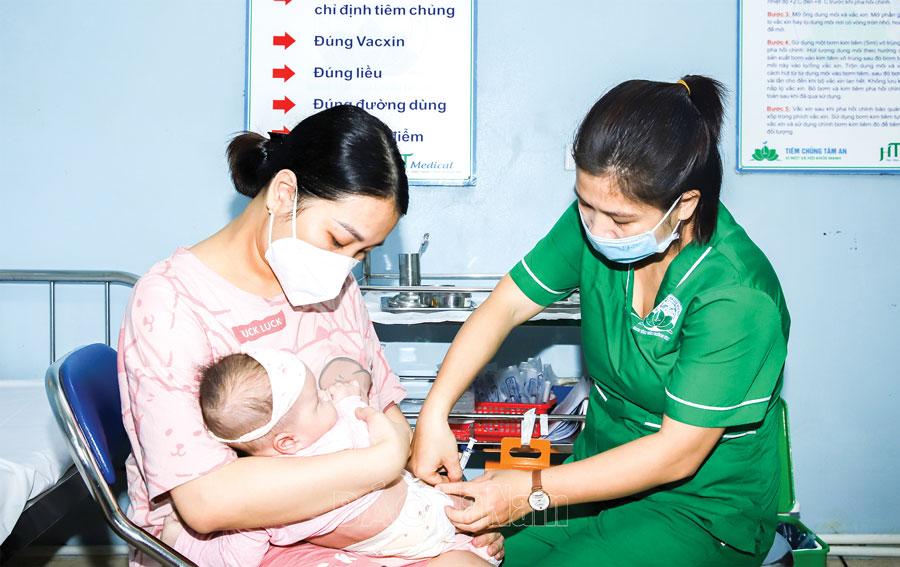 Công điện của Thủ tướng Chính phủ về việc đẩy nhanh tiêm chủng vaccine phòng, chống bệnh Sởi