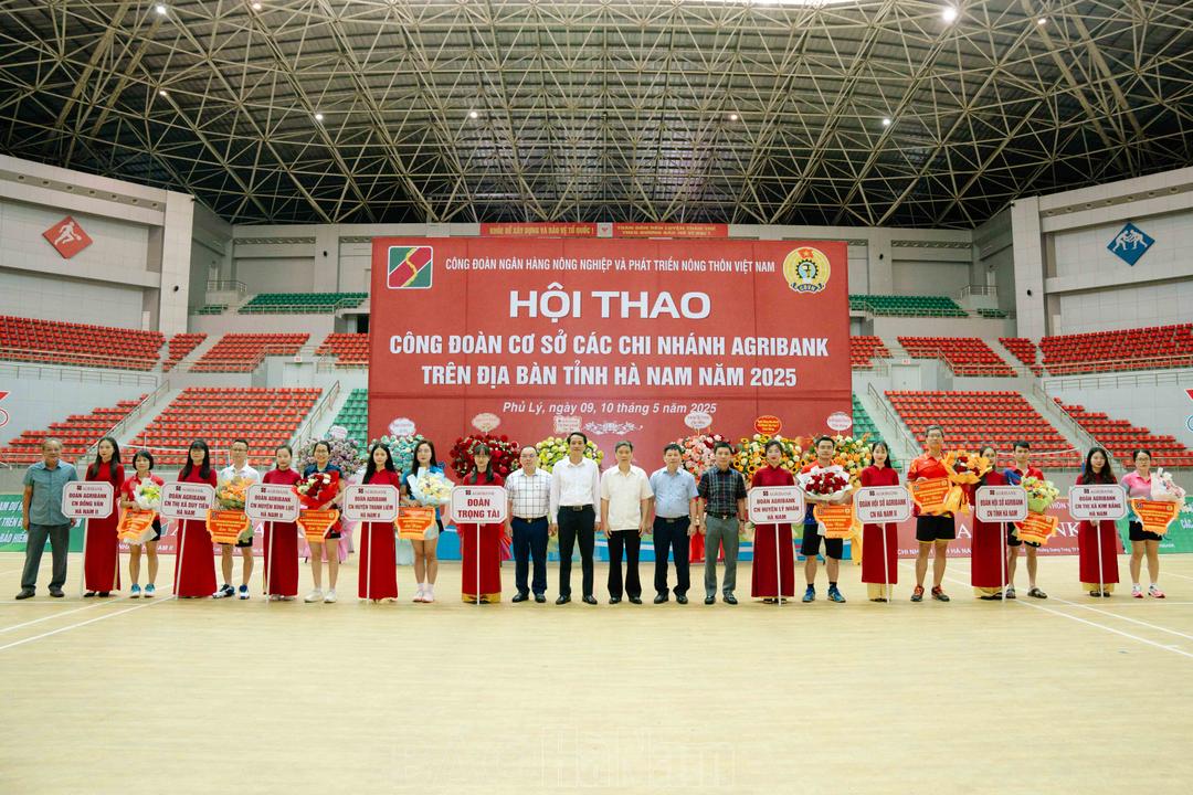 Hơn 200 vận động viên tham gia hội thao Công đoàn cơ sở Chi nhánh Agribank Hà Nam