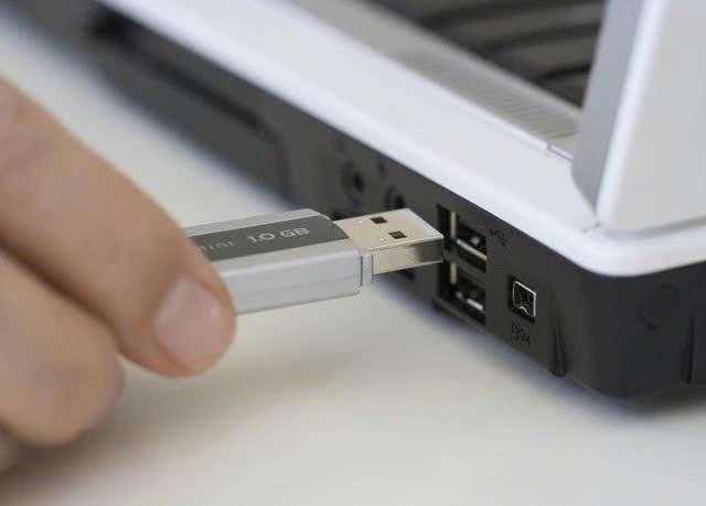 Việc rút USB an toàn khỏi Windows liệu còn cần thiết?