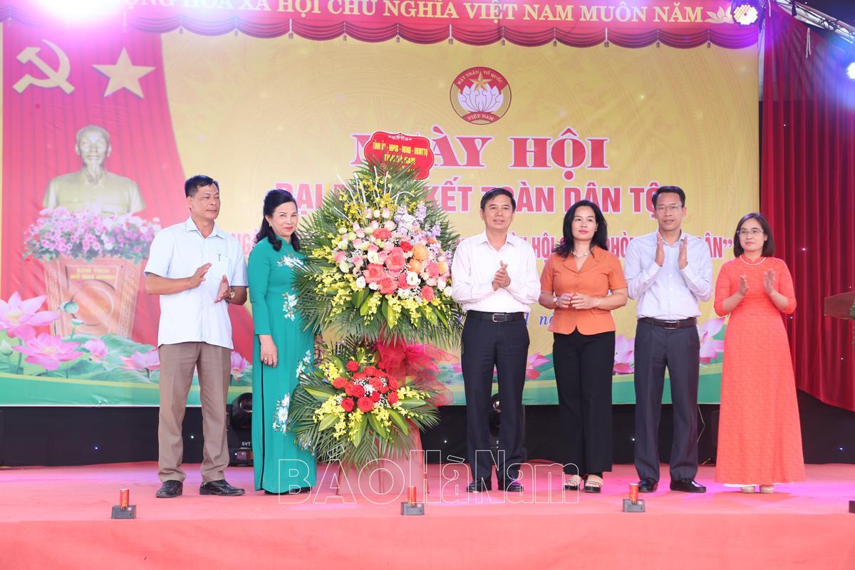 Ngày hội đại đoàn kết toàn dân tộc tại Thôn 4, xã Bồ Đề