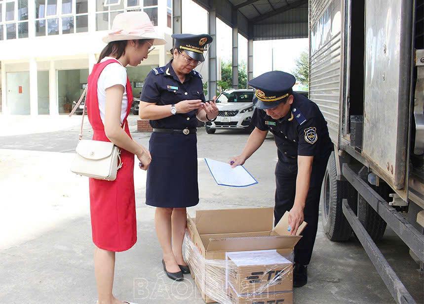 Hải quan Hà Nam triển khai thành công phần mềm đăng ký kiểm hóa