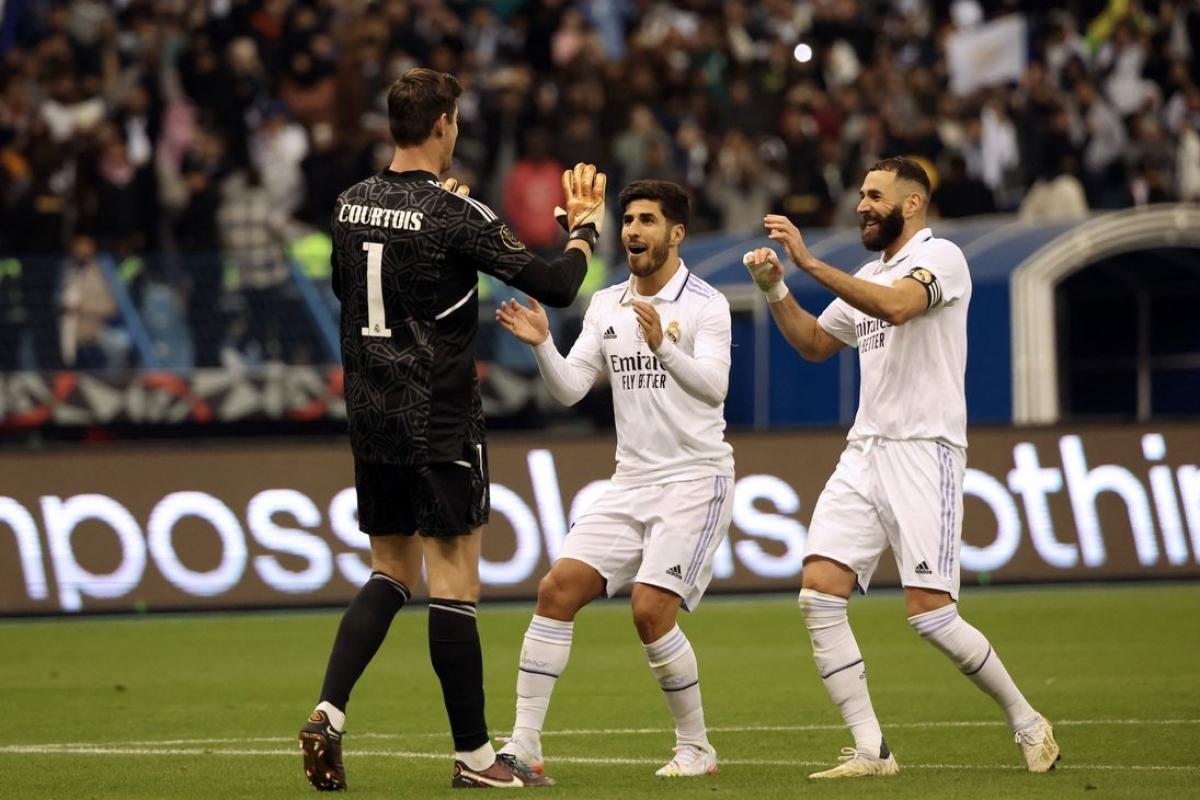 Thắng Valencia sau loạt sút luân lưu, Real Madrid vào chung kết Siêu cúp Tây Ban Nha