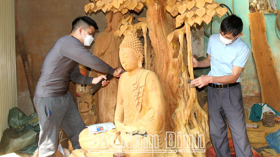 Ý Yên tiếp thêm sức mạnh cho “tam nông”