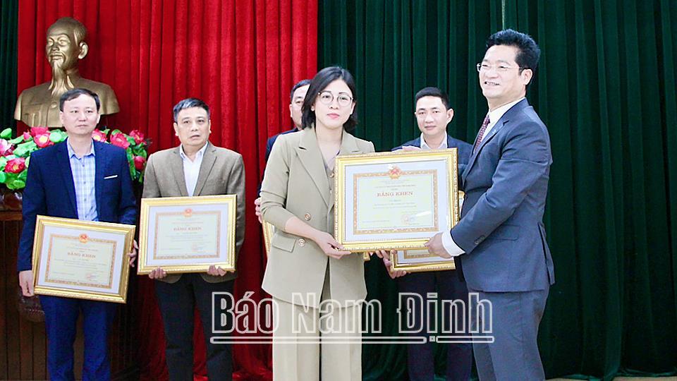 Nâng cao hiệu quả quản lý đất đai, bảo vệ tài nguyên môi trường