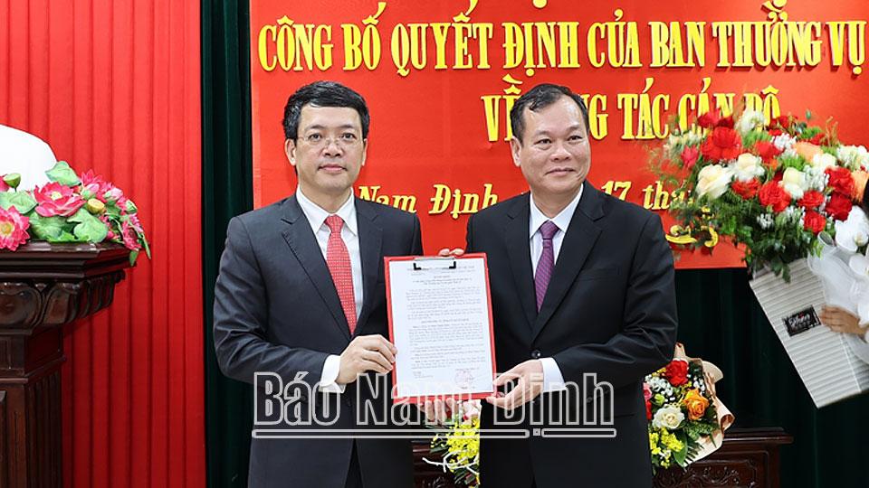 Công bố Quyết định của Ban Thường vụ Tỉnh ủy về công tác cán bộ