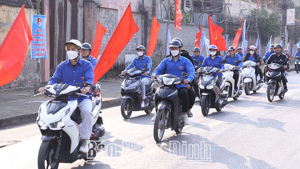 Đẩy mạnh tuyên truyền, phổ biến,giáo dục pháp luật cho đoàn viên, thanh niên