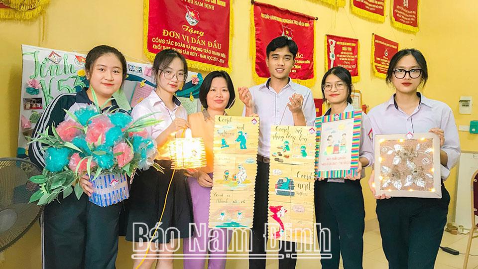 Một Bí thư Đoàn trường tiêu biểu