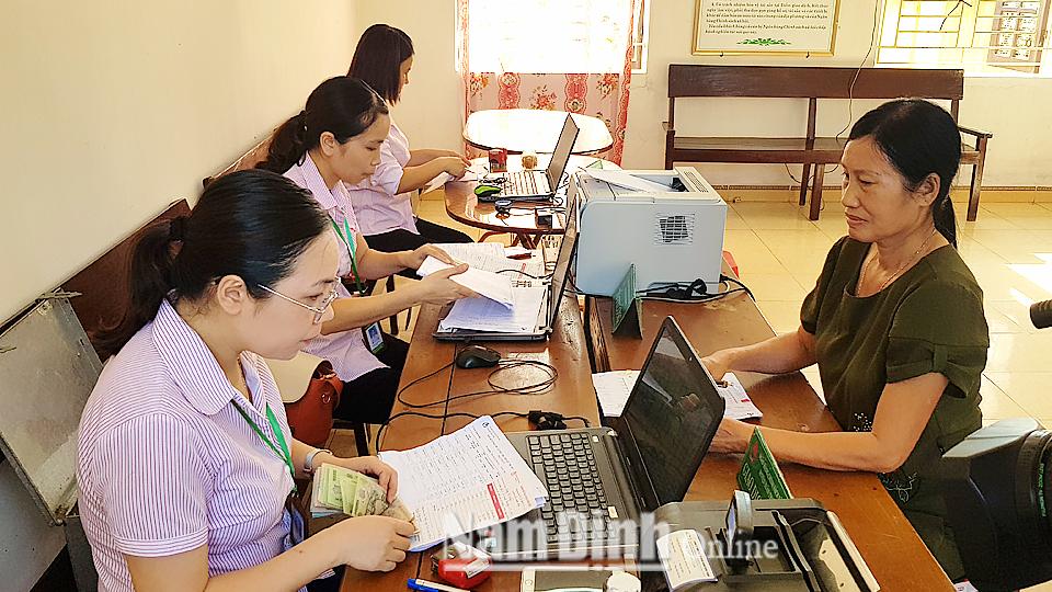 4.302 hộ được tiếp cận với vốn tín dụng chính sách trong tháng 1-2024