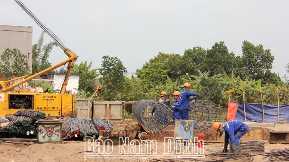 Đảm bảo an toàn lao động trên các công trường xây dựng