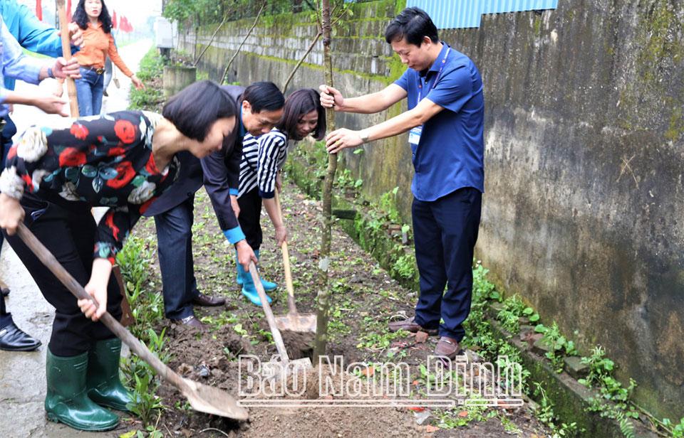 Tập huấn công tác bảo vệ môi trường