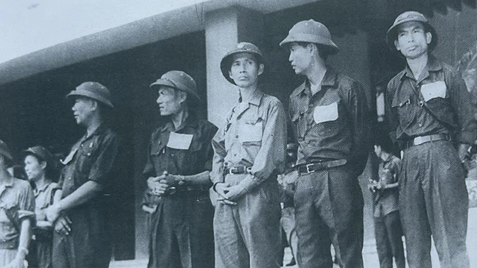 Bản thông cáo trong thời khắc lịch sử