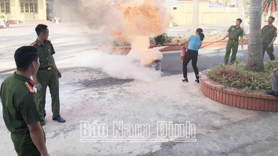 Giao Thủy đẩy mạnh tuyên truyền,phổ biến, giáo dục pháp luật