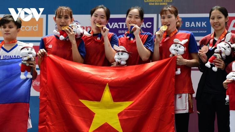 Bảng tổng sắp huy chương SEA Games 32 mới nhất: Việt Nam vươn lên thứ 4