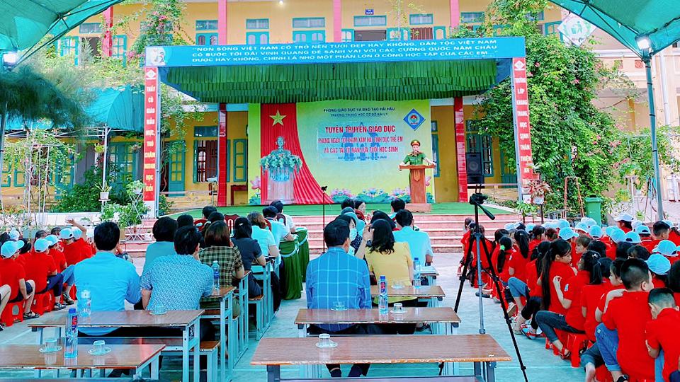 Hải Hậu tuyên truyền phòng tránh xâm hại tình dục và tệ nạn xã hội cho học sinh