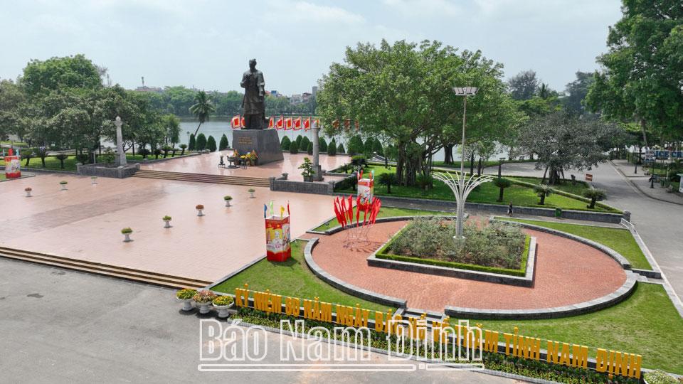 Thành Nam nhớ Bác