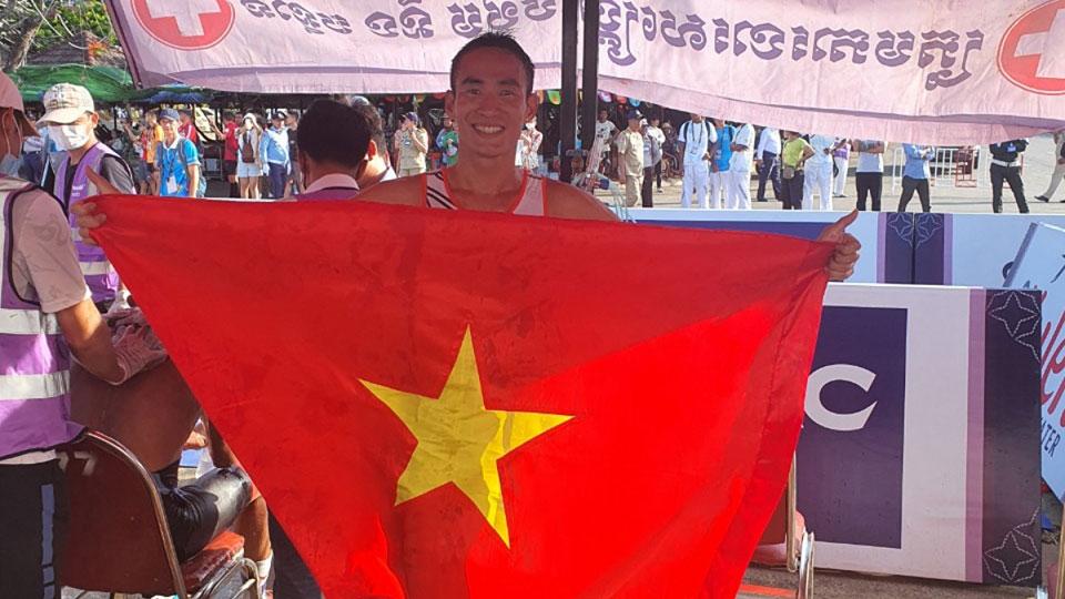 Phạm Tiến Sản giành HCV đầu tiên cho thể thao Việt Nam ngày 7/5