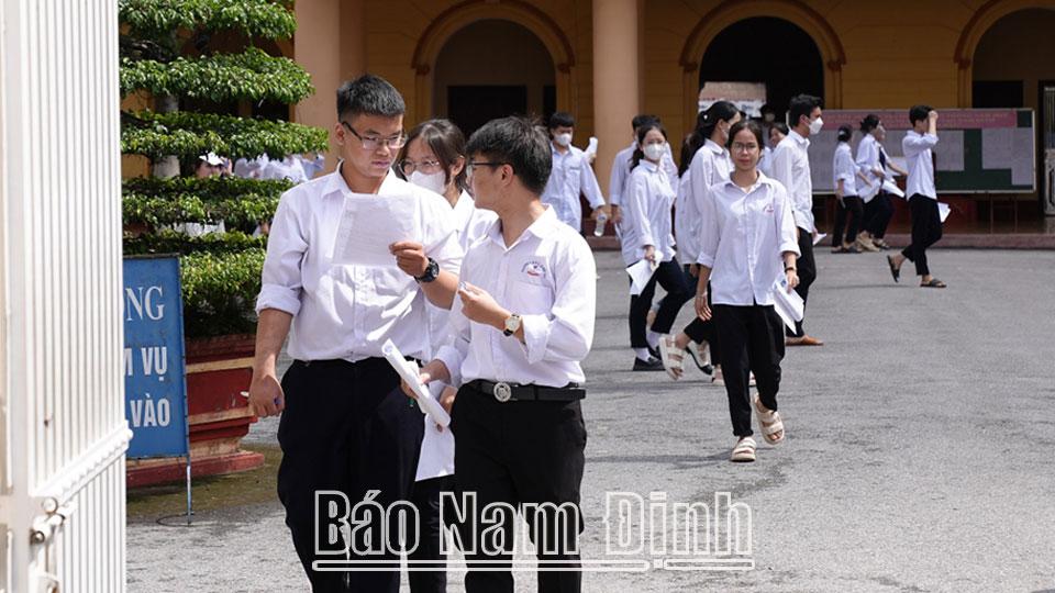 Đảm bảo trật tự an toàn giao thông trong kỳ thi tốt nghiệp THPT và tuyển sinh đại học, giáo dục nghề nghiệp năm 2024