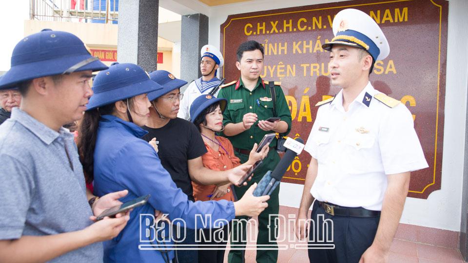 Không xa đâu Trường Sa