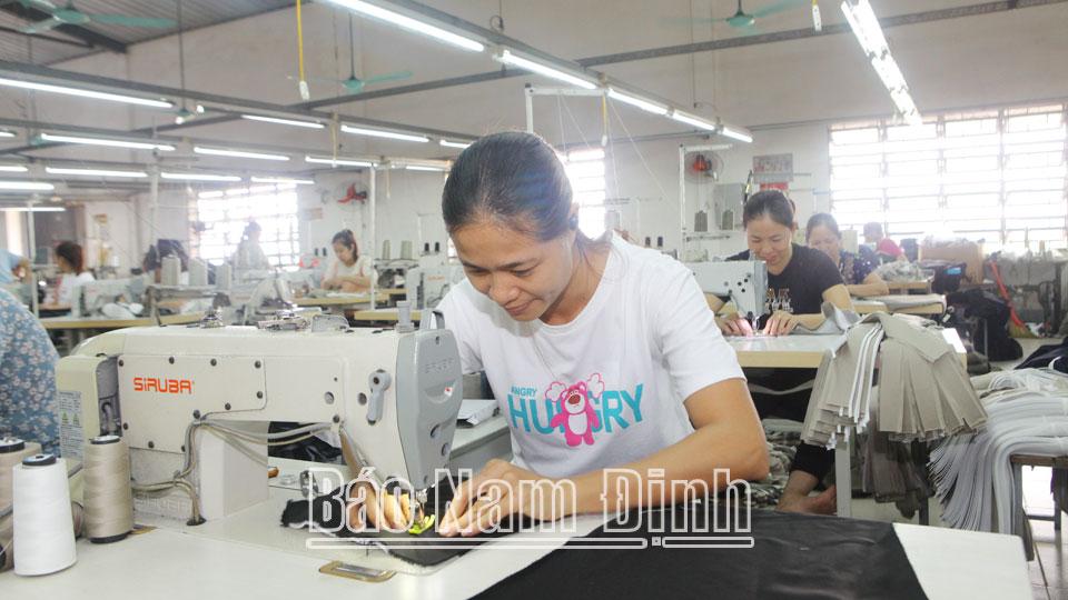 Ngân hàng hỗ trợ doanh nghiệpquản lý tài chính số