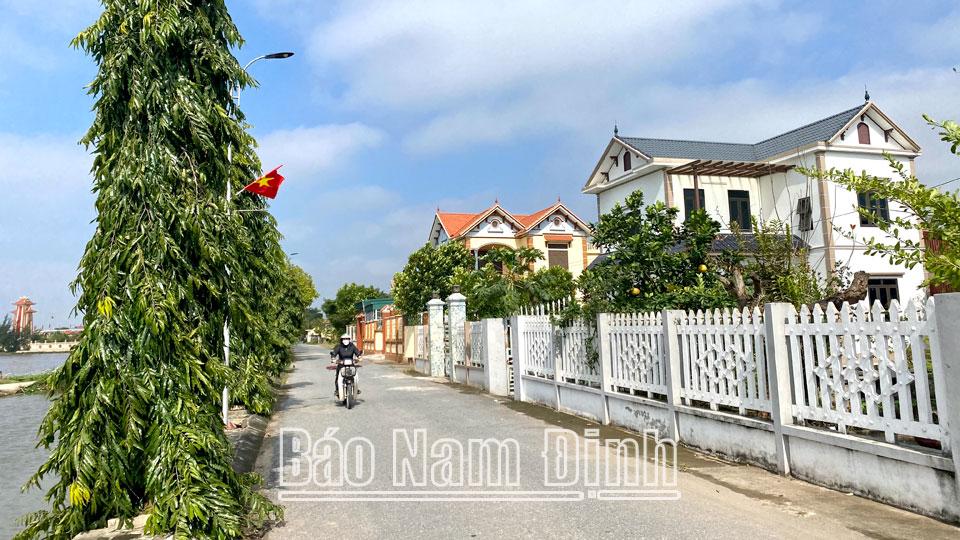 Phát huy truyền thống sống "tốt đời - đẹp đạo"trong xây dựng nông thôn mới