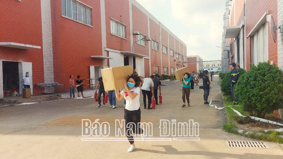 Nâng cao vai trò của công đoàntrong công tác phòng cháy, chữa cháy