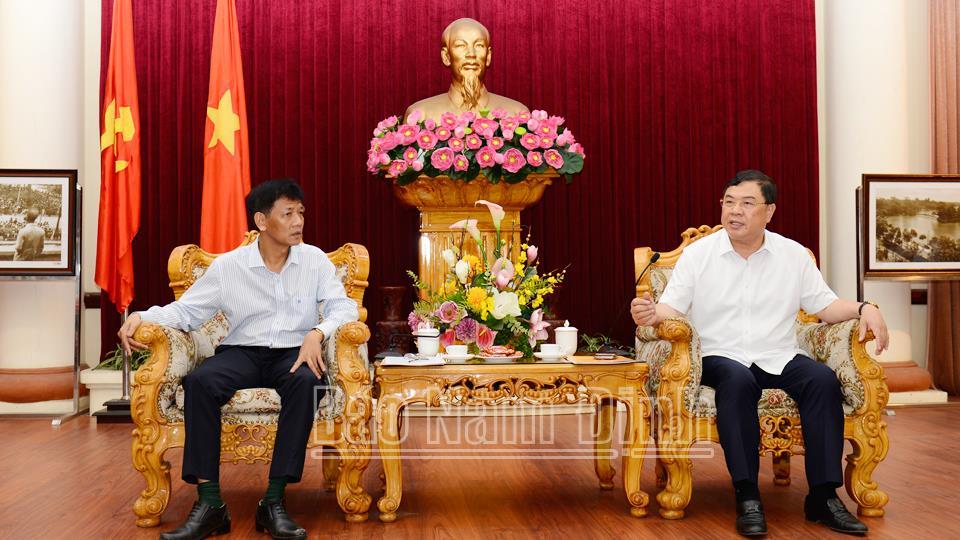 Đồng chí Bí thư Tỉnh ủy tiếp, làm việc với Đoàn công tác của Tỉnh ủy Sóc Trăng