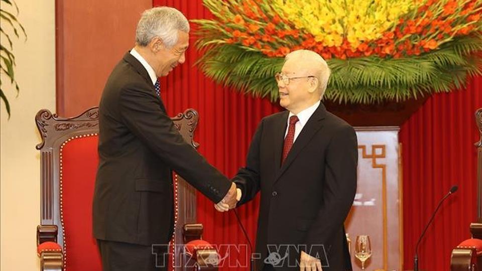 Tổng Bí thư Nguyễn Phú Trọng tiếp Thủ tướng Singapore Lý Hiển Long
