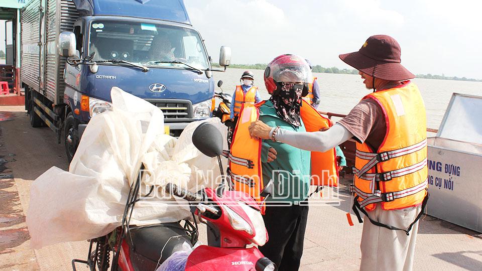Đảm bảo trật tự an toàn giao thôngtrong tình hình mới