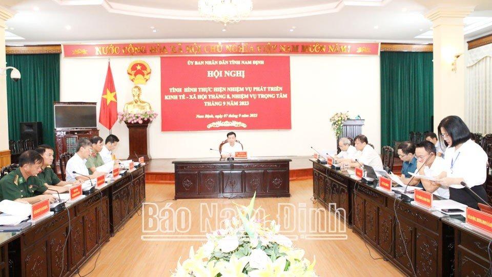 UBND tỉnh đánh giá kết quả phát triển kinh tế - xã hội 8 tháng đầu năm