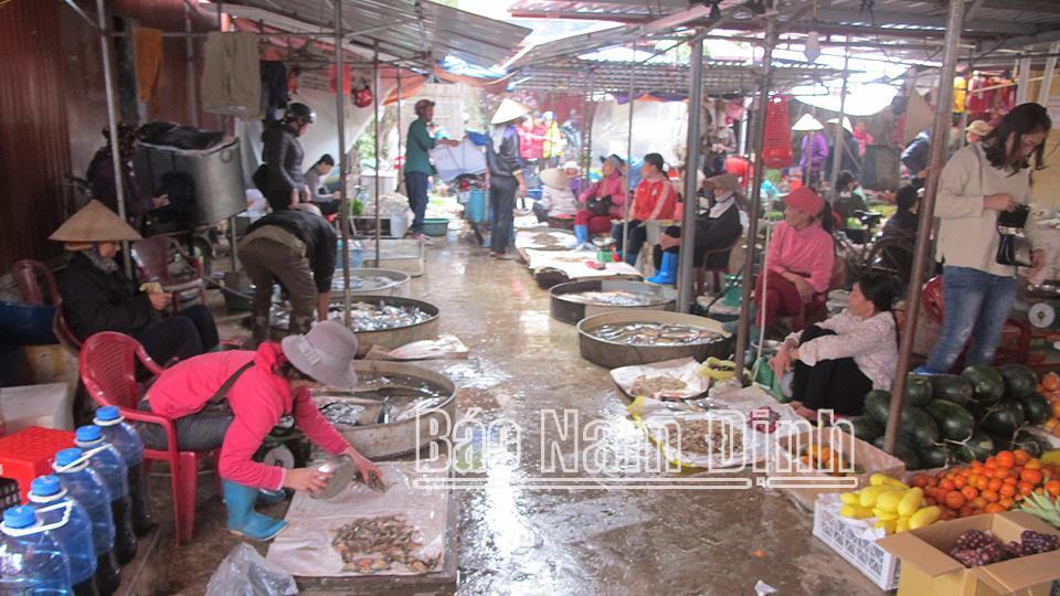 Hàng tiêu dùng tăng giá - nỗi lo của người nội trợ