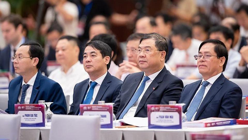 Diễn đàn Kinh tế - Xã hội Việt Nam 2023